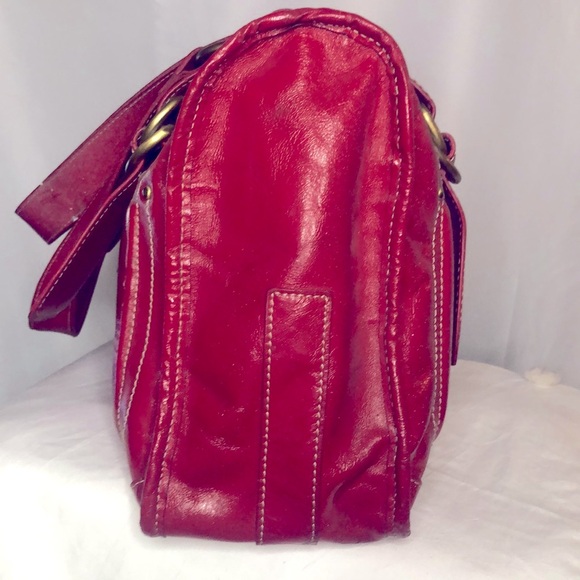 BO BO BAGS red patent genuine leather handbag. - Picture 7 of 16